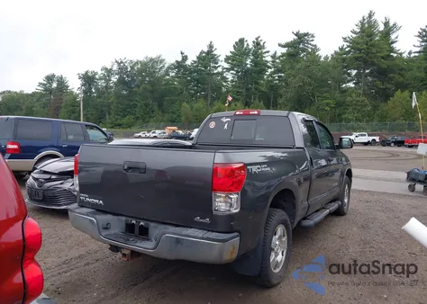 2012 Toyota Tundra Grade 5.7L V8 из США, поврежденный, VIN 5TFUY5F10CX240149